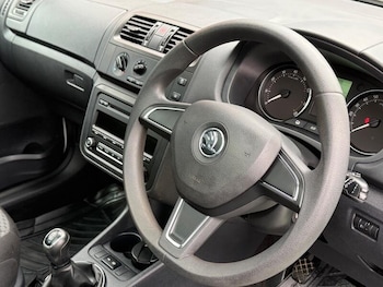 Used Skoda Roomster 2015 for sale - 78553452: Photo