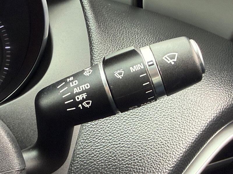 Used Jaguar XE 2015 for sale - 78196728: Photo 11