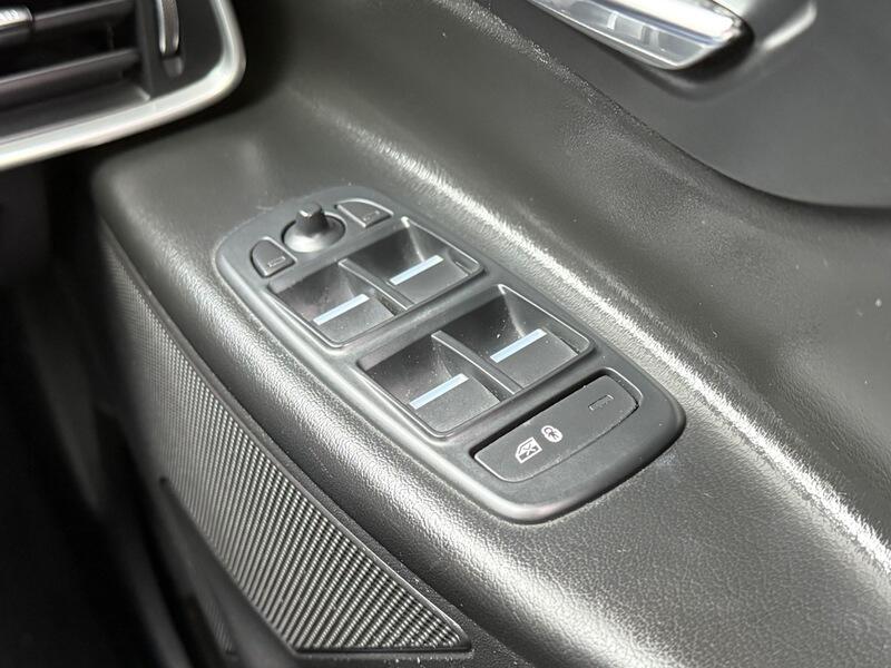 Used Jaguar XE 2015 for sale - 78196728: Photo 16