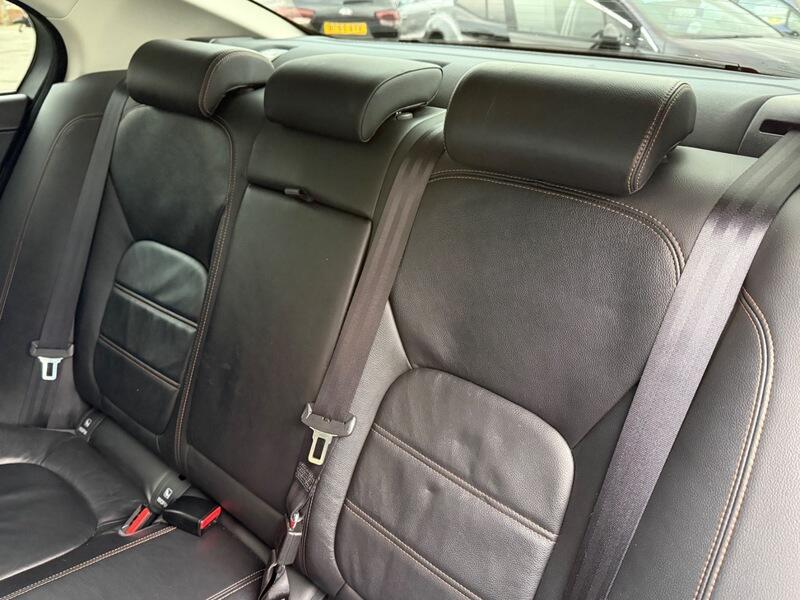 Used Jaguar XE 2015 for sale - 78196728: Photo 21