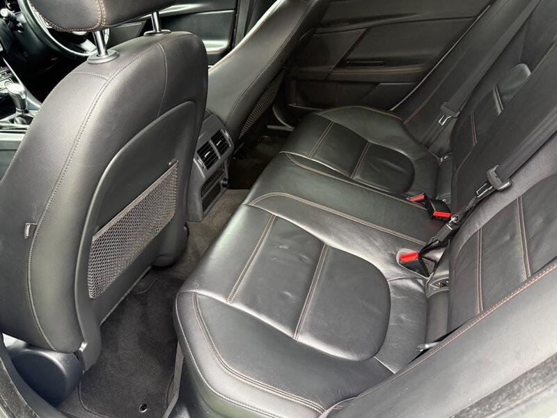 Used Jaguar XE 2015 for sale - 78196728: Photo 25