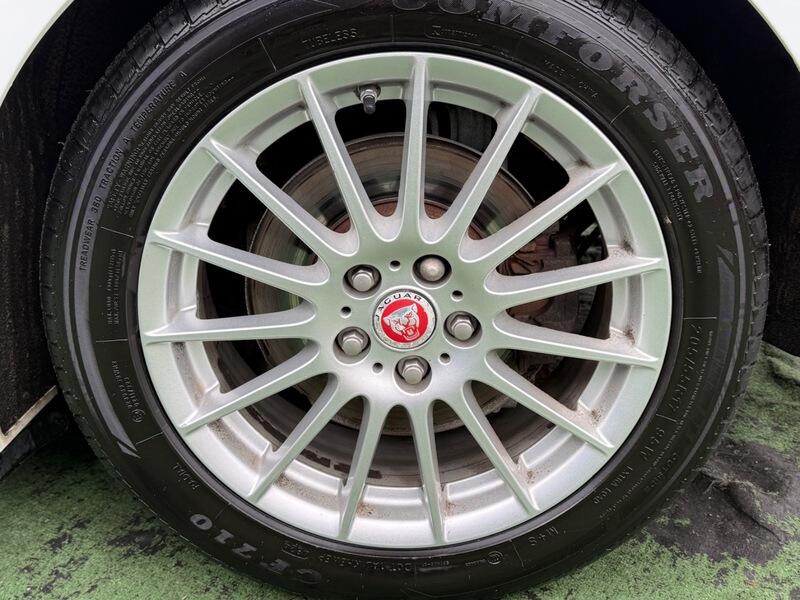 Used Jaguar XE 2015 for sale - 78196728: Photo 28