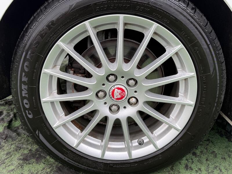 Used Jaguar XE 2015 for sale - 78196728: Photo 30