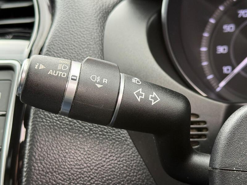 Used Jaguar XE 2015 for sale - 78196728: Photo 34