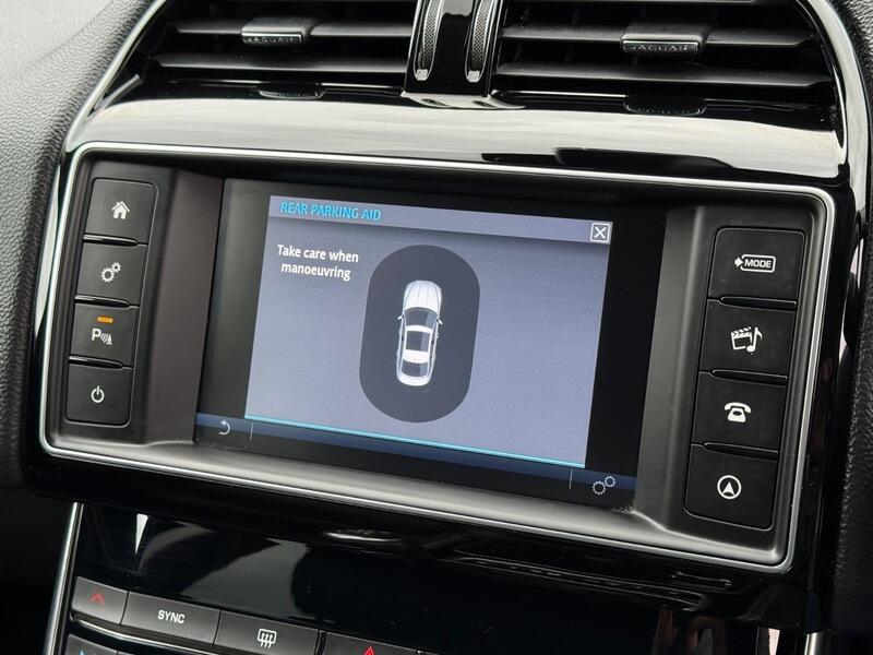 Used Jaguar XE 2015 for sale - 78196728: Photo 7