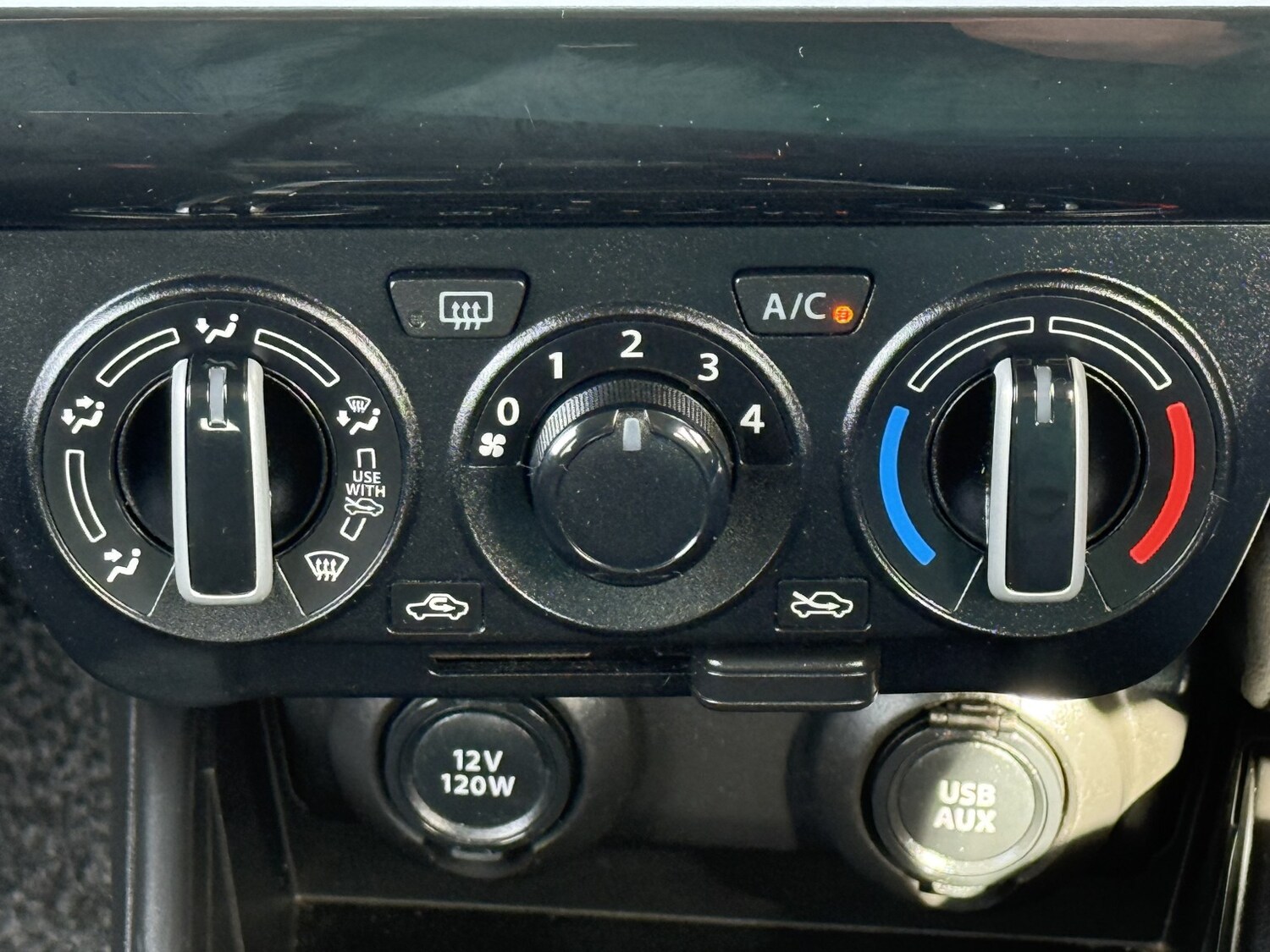 Used Suzuki Swift 2017 for sale - 78197966: Photo 25