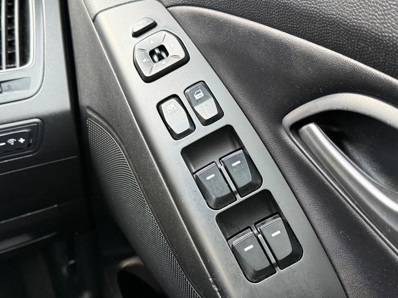 Used Hyundai Ix35 2015 for sale - 77508209: Photo 37