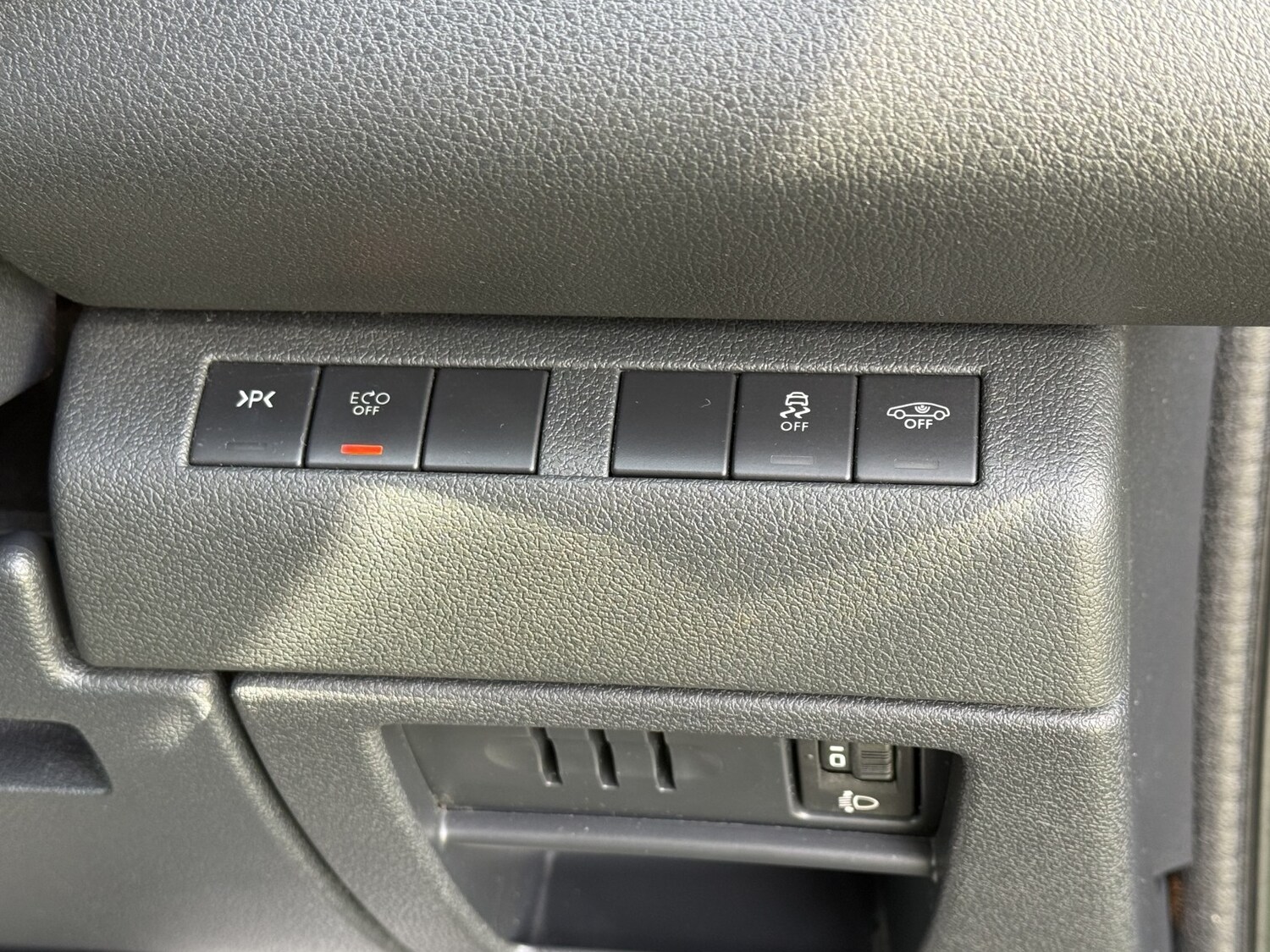 Used Peugeot 5008 2014 for sale - 78196701: Photo 29