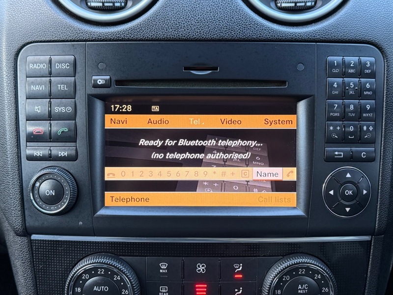 Used Mercedes-Benz SL 2011 for sale - 77622123: Photo 10