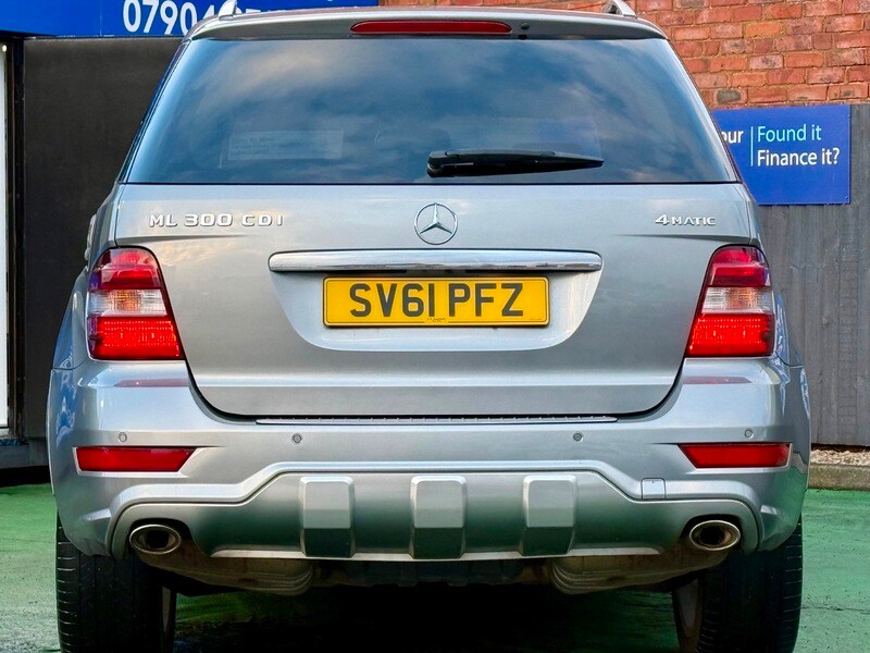 Used Mercedes-Benz SL 2011 for sale - 77622123: Photo 39