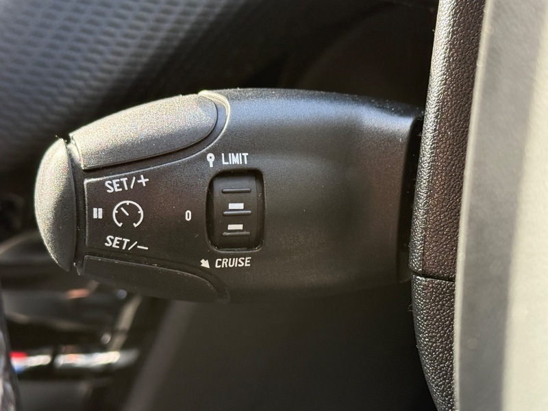 Used Peugeot 2008 2015 for sale - 77891447: Photo 27