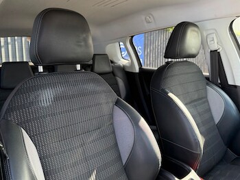 Used Peugeot 2008 2015 for sale - 77891447: Photo