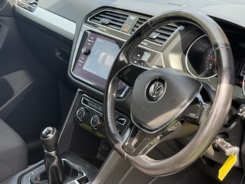 Used Volkswagen Tiguan 2017 for sale - 78674032: Photo