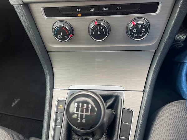 Used Volkswagen Golf 2015 for sale - 76163747: Photo 19