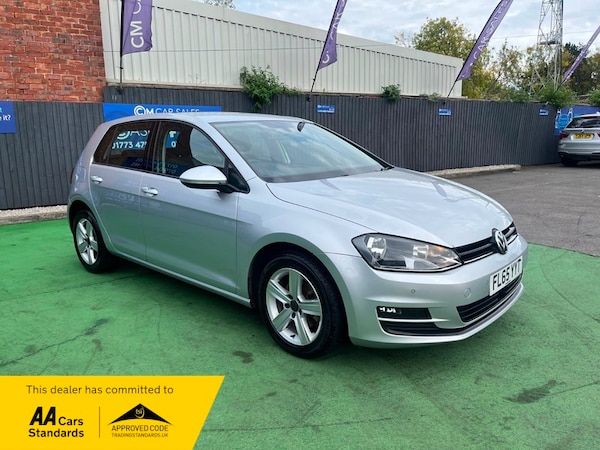 Used Volkswagen Golf 2015 for sale - 76163747: Photo 1