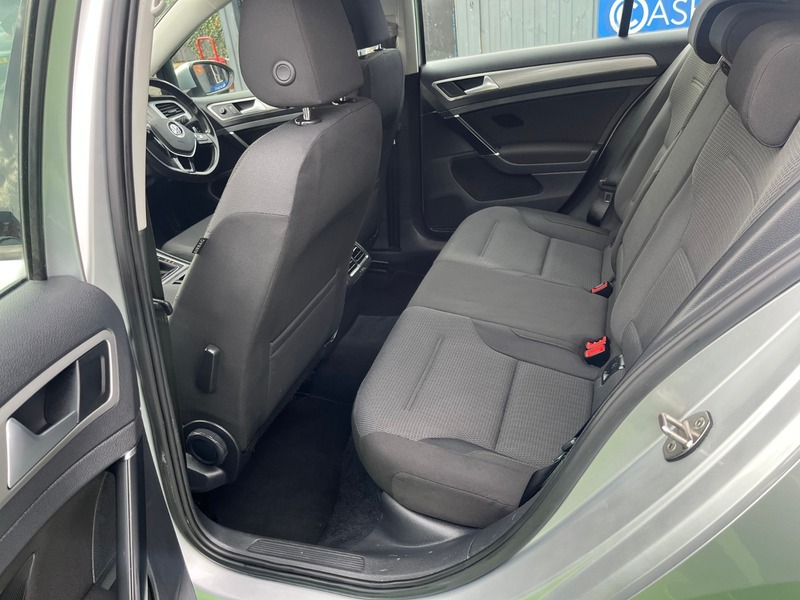 Used Volkswagen Golf 2015 for sale - 76163747: Photo 22