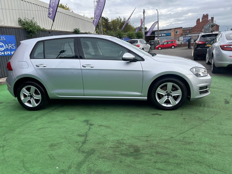 Used Volkswagen Golf 2015 for sale - 76163747: Photo 4