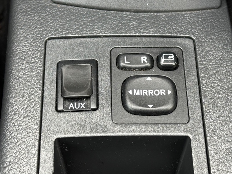 Used Toyota RAV4 2011 for sale - 77140377: Photo 11