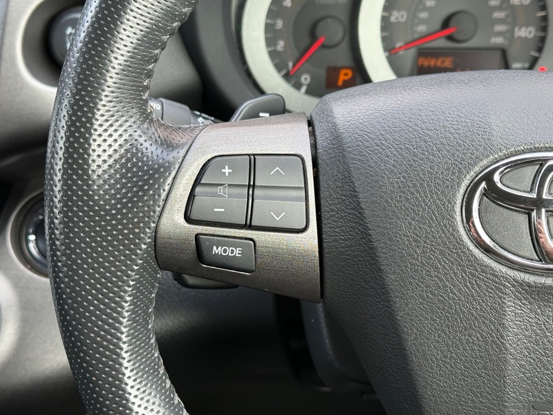 Used Toyota RAV4 2011 for sale - 77140377: Photo 19