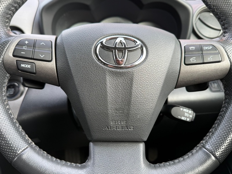 Used Toyota RAV4 2011 for sale - 77140377: Photo 30