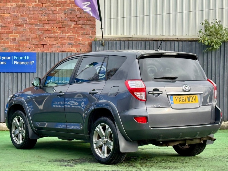 Used Toyota RAV4 2011 for sale - 77140377: Photo 37