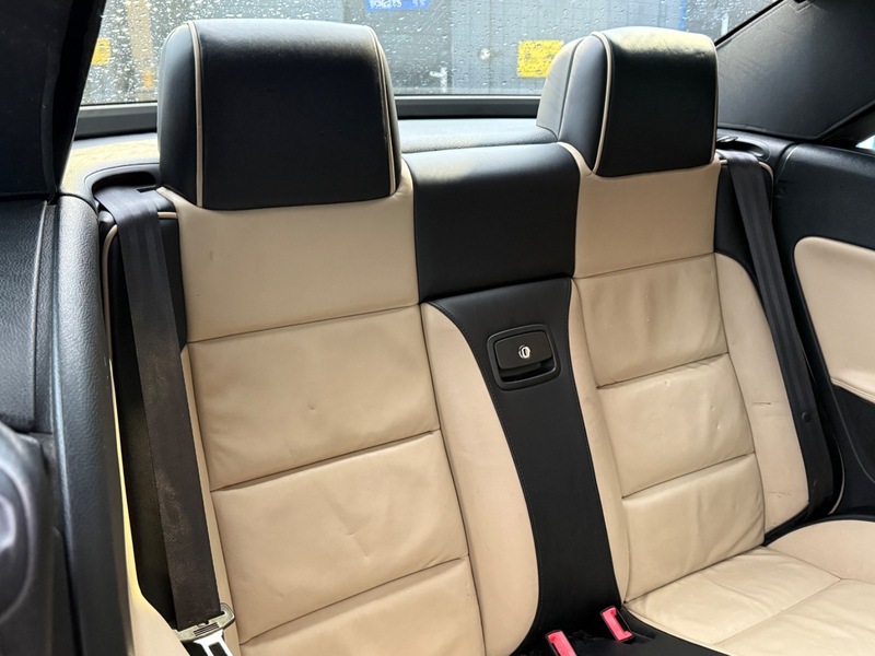 Used Volkswagen EOS 2011 for sale - 77452682: Photo 28