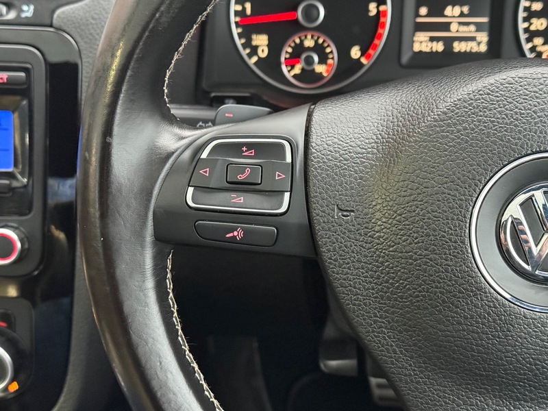 Used Volkswagen EOS 2011 for sale - 77452682: Photo 9