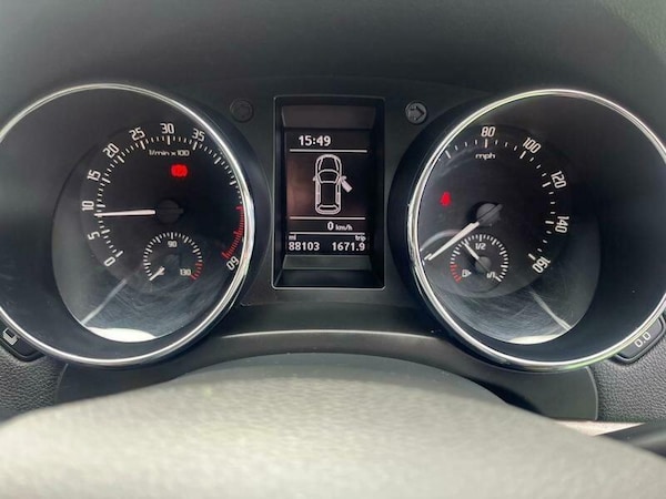 Used Skoda Yeti 2014 for sale - 75597505: Photo 31