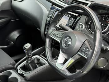 Used Nissan Qashqai 2017 for sale - 79485422: Photo