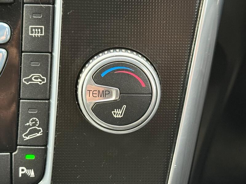 Used Volvo XC60 2016 for sale - 78196723: Photo 6