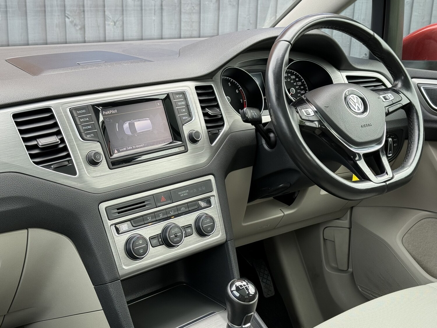 Used Volkswagen Golf SV 2014 for sale - 78196700: Photo 9