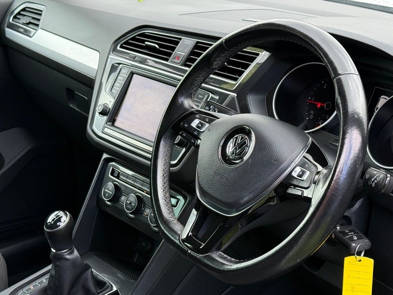 Used Volkswagen Tiguan 2016 for sale - 78196711: Photo 2