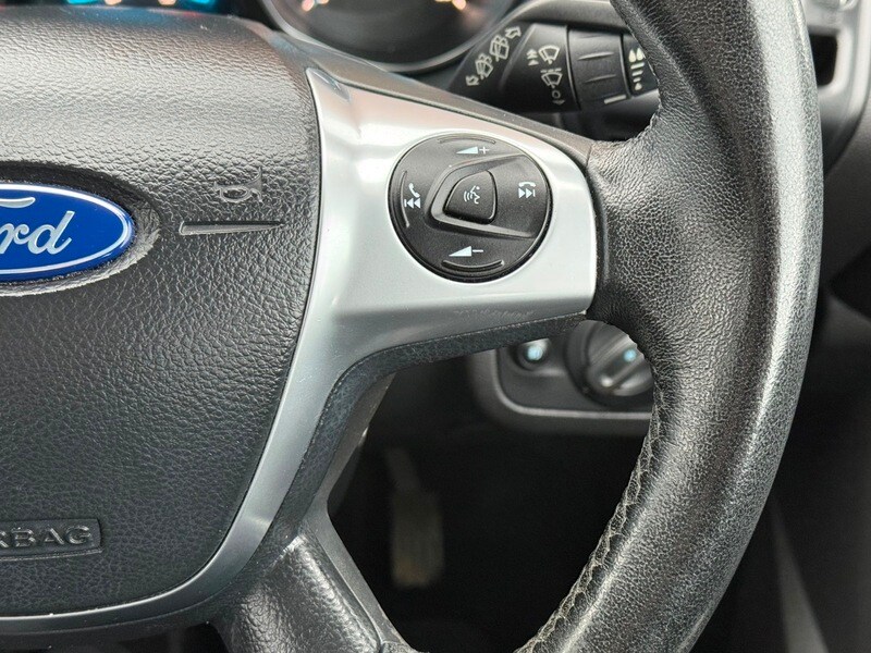 Used Ford Kuga 2015 for sale - 77609634: Photo 26