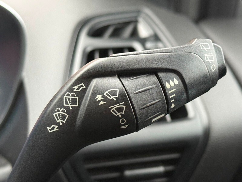 Used Ford Kuga 2015 for sale - 77609634: Photo 28