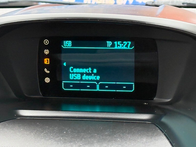 Used Ford Kuga 2015 for sale - 77609634: Photo 34