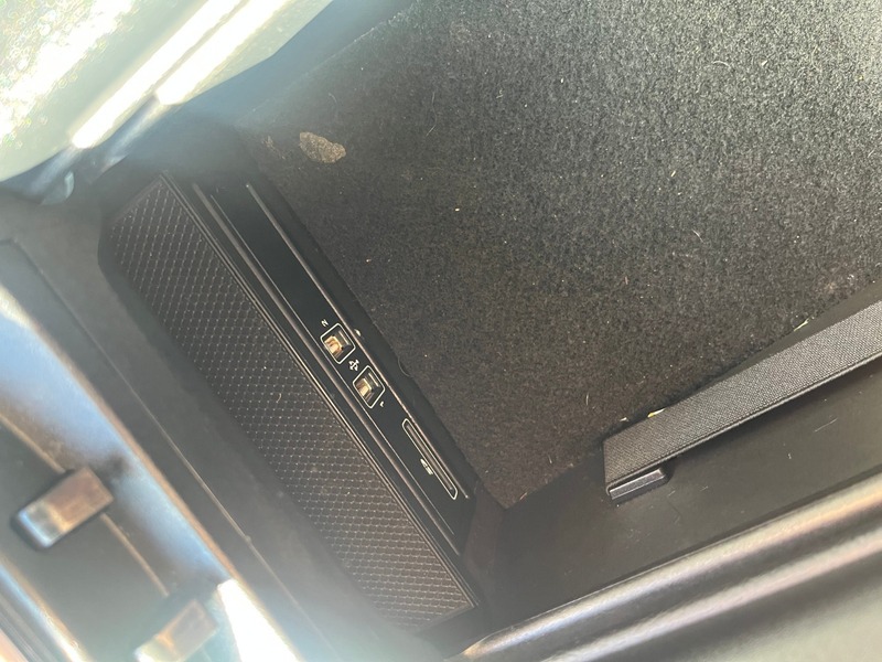 Used Mercedes-Benz C Class 2014 for sale - 77027781: Photo 32