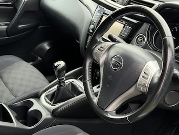 Used Nissan Qashqai 2015 for sale - 79260890: Photo