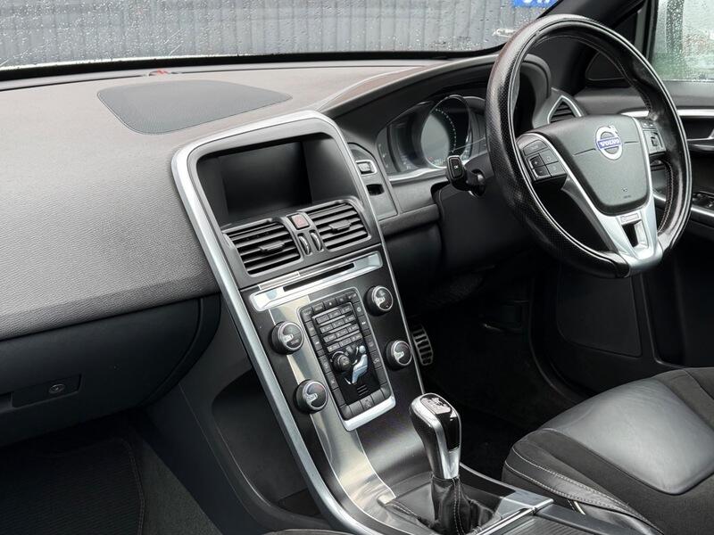 Used Volvo XC60 2015 for sale - 78196697: Photo 13