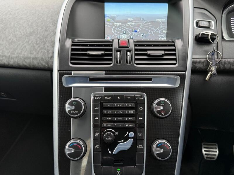 Used Volvo XC60 2015 for sale - 78196697: Photo 25