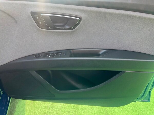 Used SEAT Leon 2018 for sale - 75287742: Photo 18