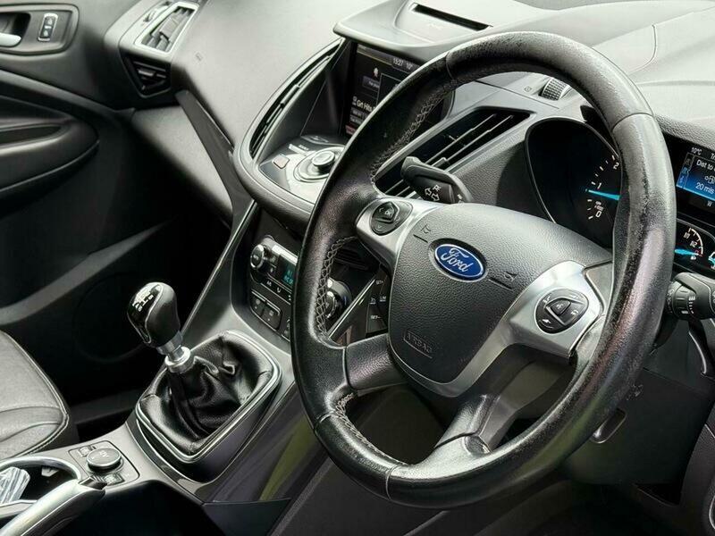 Used Ford Kuga 2016 for sale - 78097604: Photo 2