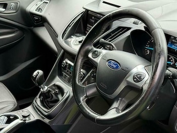 Used Ford Kuga 2016 for sale - 78097604: Photo