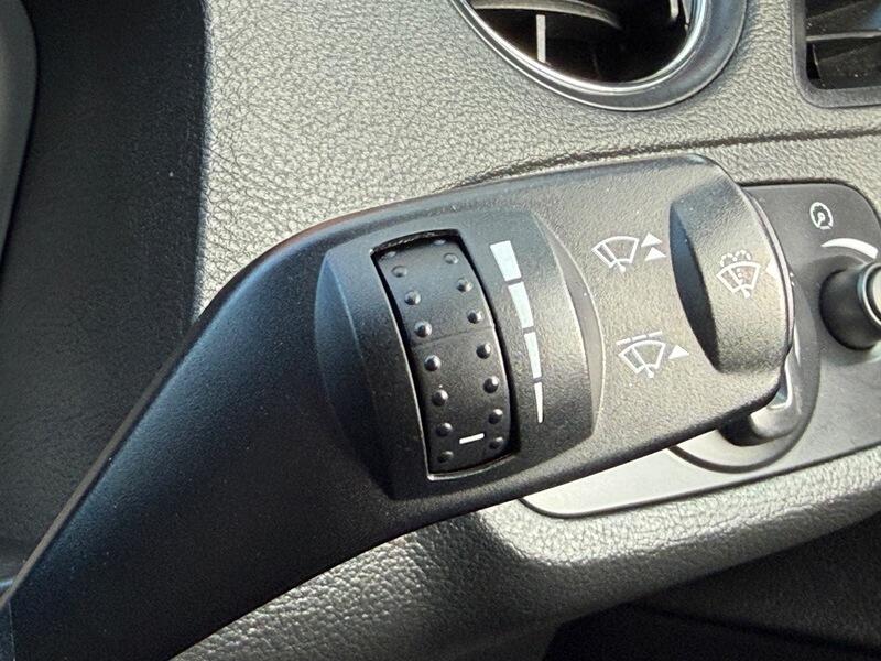 Used Ford S-Max 2009 for sale - 78196735: Photo 8