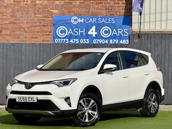 Used Toyota RAV4 2017 for sale - 79779805: Photo