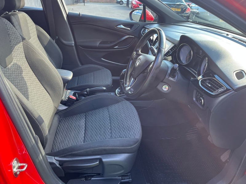 Used Vauxhall Astra 2017 for sale - 75974809: Photo 23
