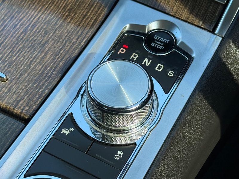 Used Jaguar XF 2015 for sale - 77891449: Photo 25