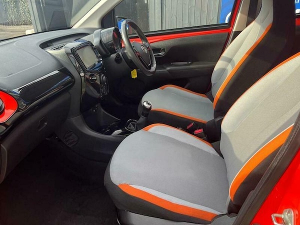 Used Toyota AYGO 2015 for sale - 74029642: Photo 11