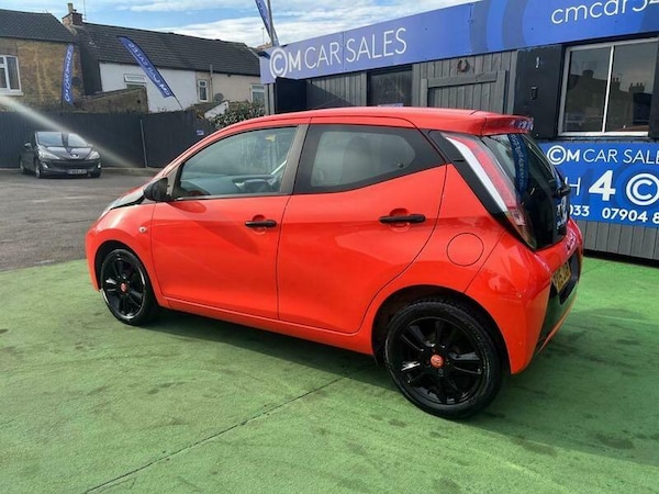Used Toyota AYGO 2015 for sale - 74029642: Photo 6