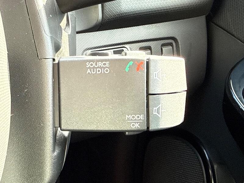 Used Renault Clio 2014 for sale - 78196704: Photo 25