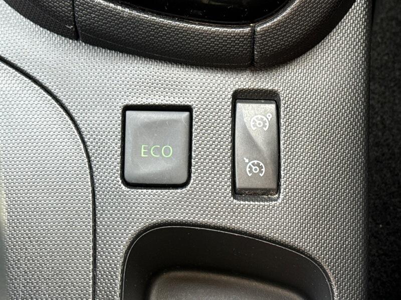 Used Renault Clio 2014 for sale - 78196704: Photo 29